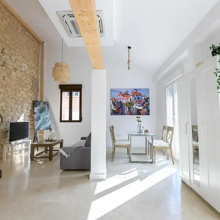 Aparthotel Soho Boho - With Sunny Rooftop Terrace And Fiber Optic Internet 3*