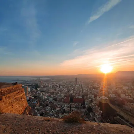 Aparthotel Soho Boho - With Sunny Rooftop Terrace And Fiber Optic Internet Alicante