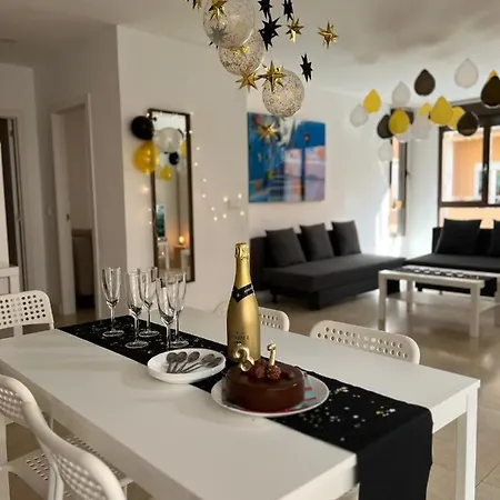 Aparthotel Soho Boho - With Sunny Rooftop Terrace And Fiber Optic Internet