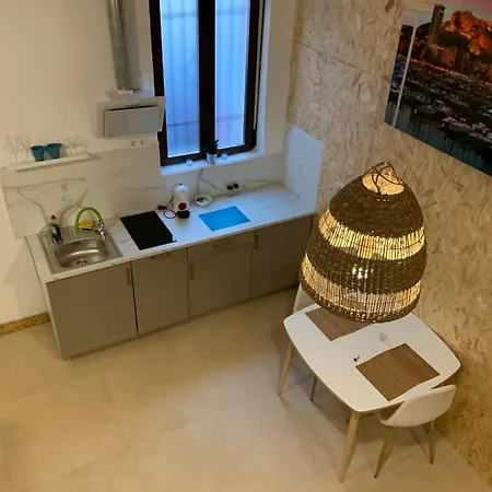 Soho Boho - With Sunny Rooftop Terrace And Fiber Optic Internet 3* لقنت