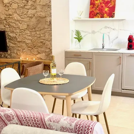 Soho Boho - With Sunny Rooftop Terrace And Fiber Optic Internet 3*