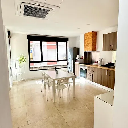 Aparthotel Soho Boho - With Sunny Rooftop Terrace And Fiber Optic Internet 3*