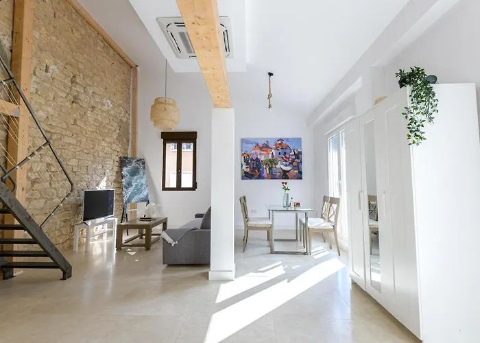 아파트호텔 Soho Boho - With Sunny Rooftop Terrace And Fiber Optic Internet 3*