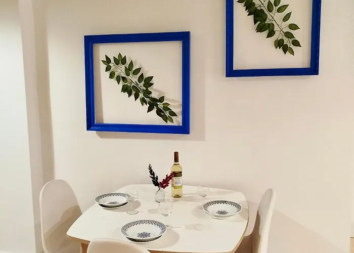 Soho Boho - With Sunny Rooftop Terrace And Fiber Optic Internet 아파트호텔 3*